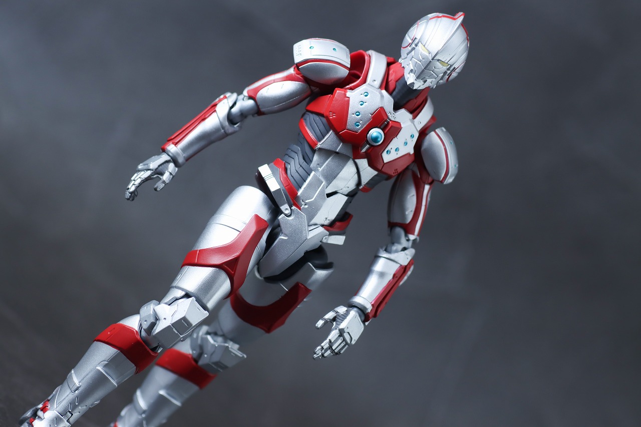 S.H.フィギュアーツ　ULTRAMAN SUIT ZOFFY the Animation　レビュー　アクション