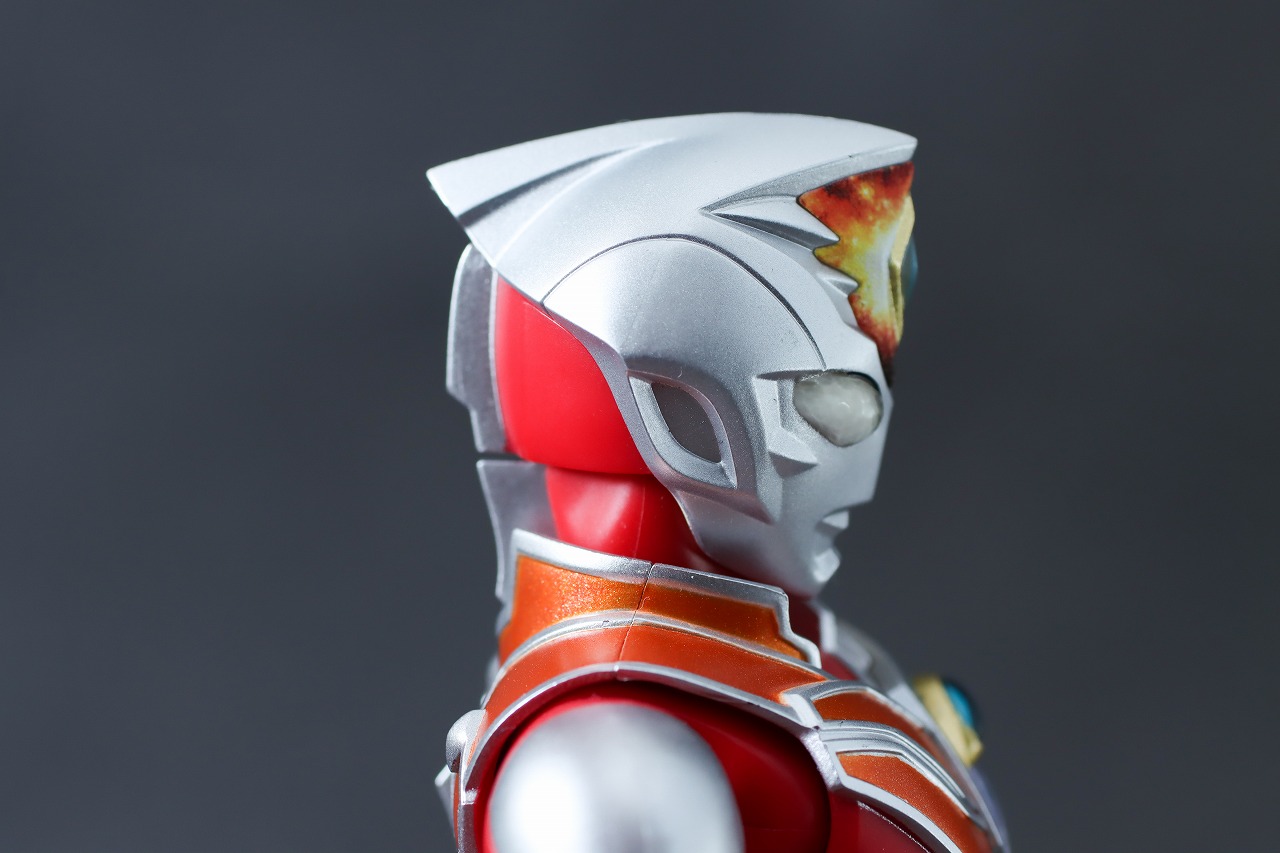 S.H.フィギュアーツ　ウルトラマンデッカー　ストロングタイプ　レビュー　本体