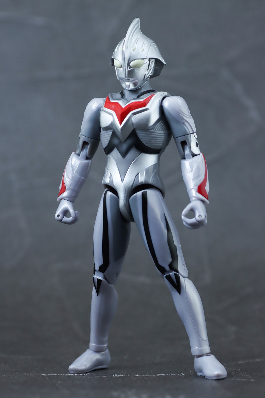 ウルトラアクションフィギュア　ウルトラマンネクサス アンファンス　レビュー　本体