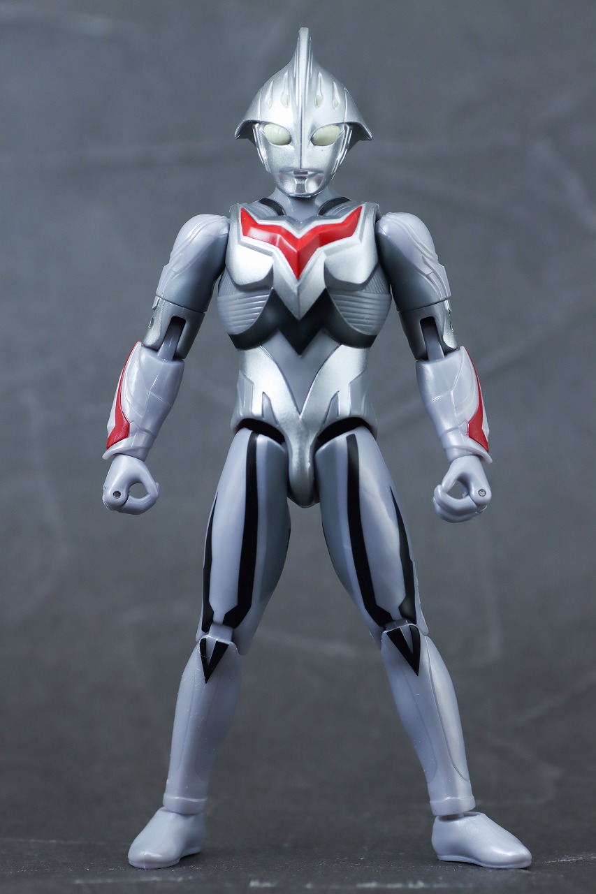 ウルトラアクションフィギュア　ウルトラマンネクサス アンファンス　レビュー　本体