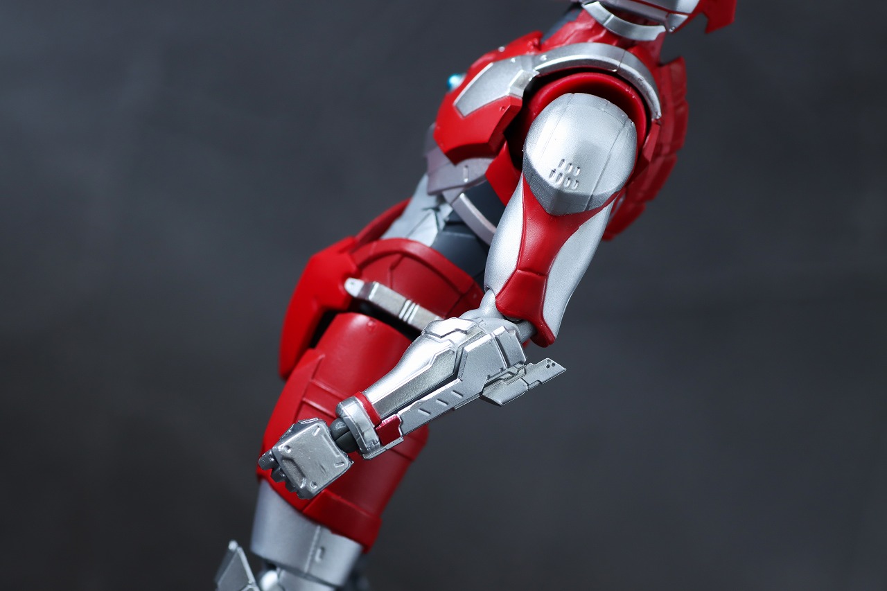 S.H.フィギュアーツ ULTRAMAN the Animation レビュー 本体