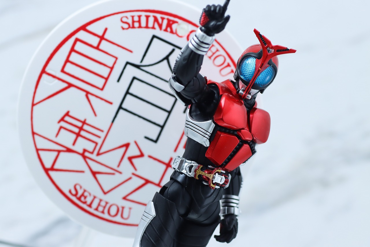 S.H.フィギュアーツ 真骨彫製法　仮面ライダーカブト ライダーフォーム 真骨彫 10th Anniversary Ver.　レビュー