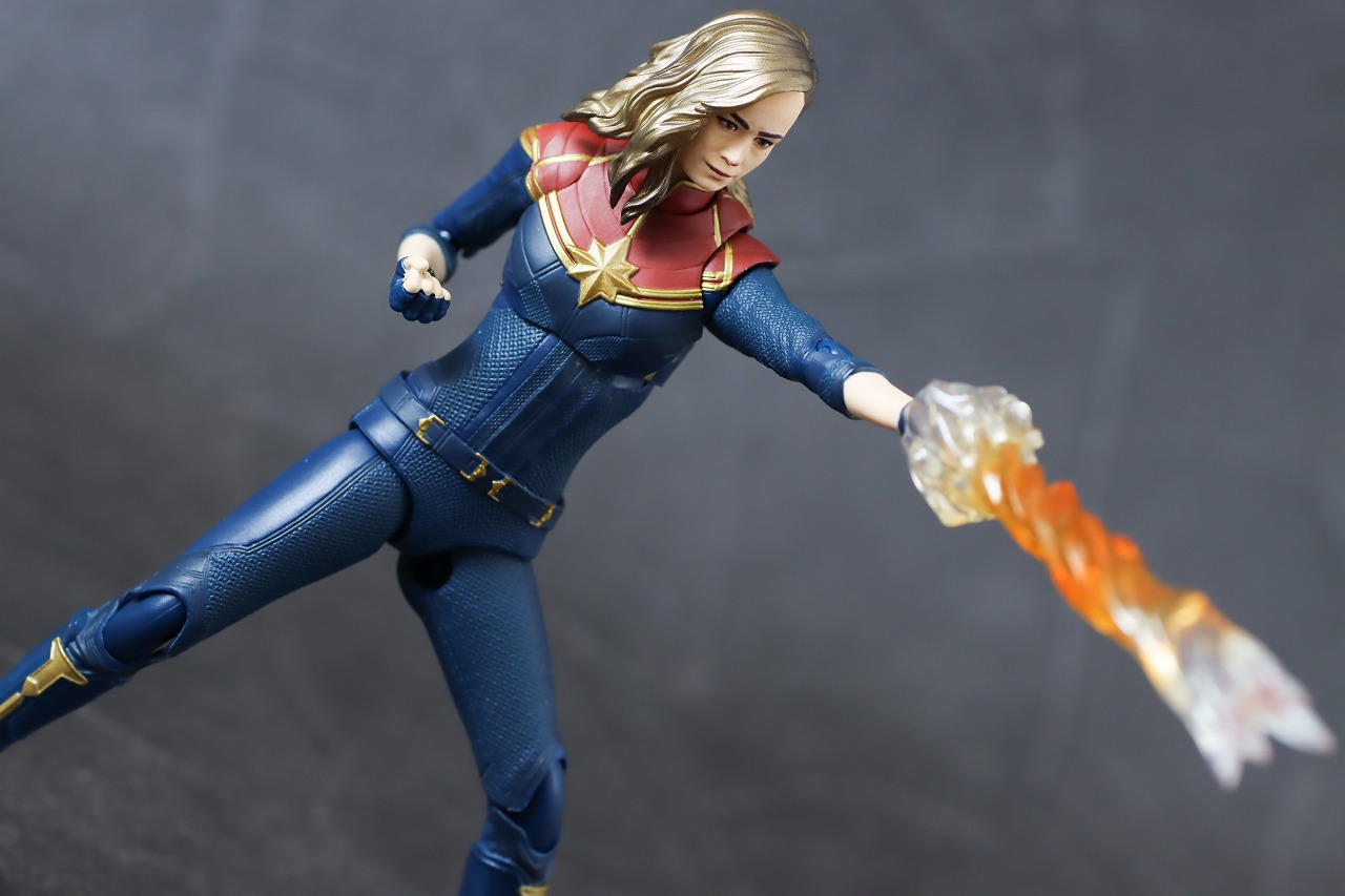 S.H.フィギュアーツ　キャプテン・マーベル（『マーベルズ』）　レビュー　アクション