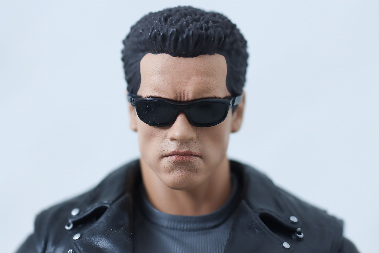 MAFEX　T-800　ターミネーター2　レビュー　本体