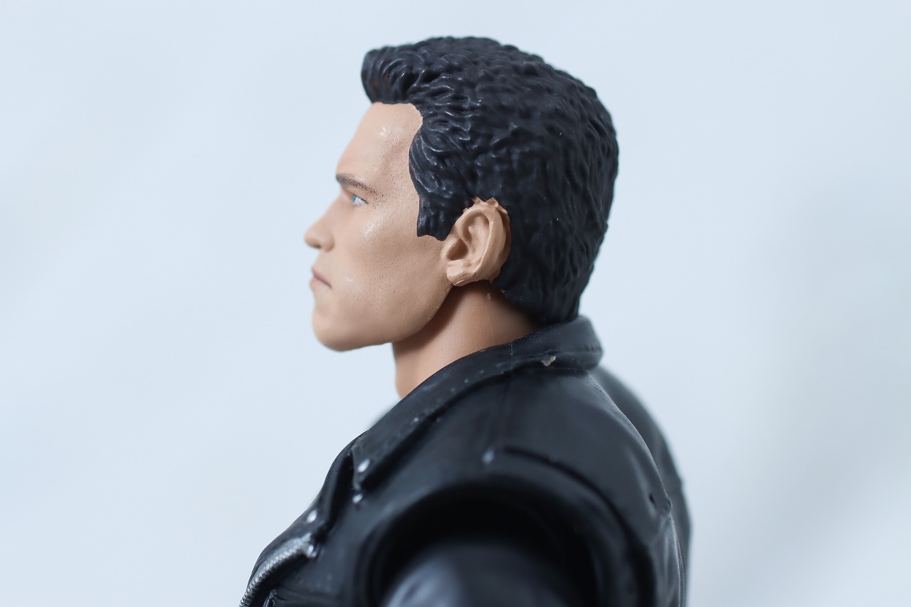 MAFEX　T-800　ターミネーター2　レビュー　可動範囲