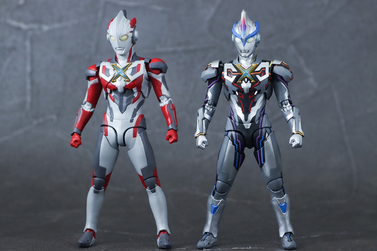 S.H.フィギュアーツ　ウルトラマンエクシードX　レビュー　本体　比較　ウルトラマンエックス