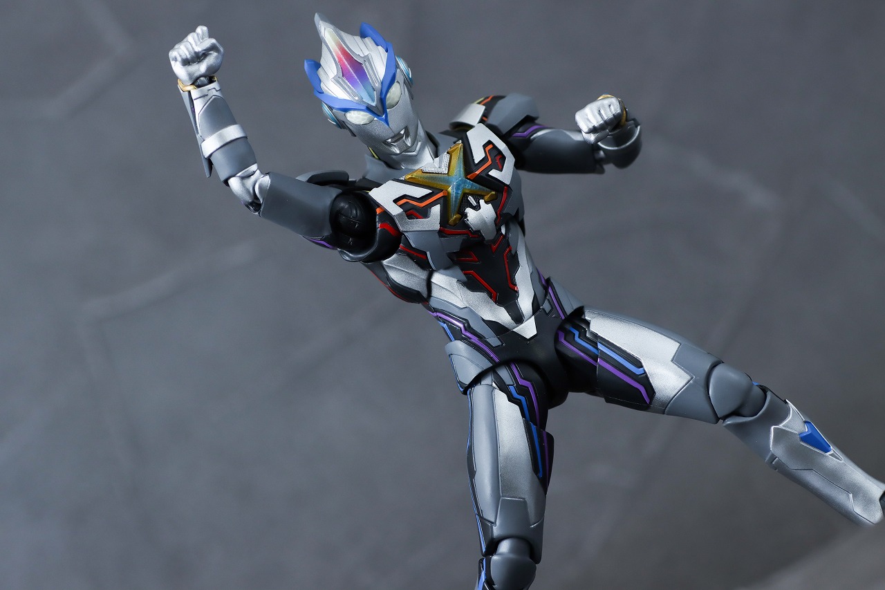 S.H.フィギュアーツ　ウルトラマンエクシードX　レビュー　アクション