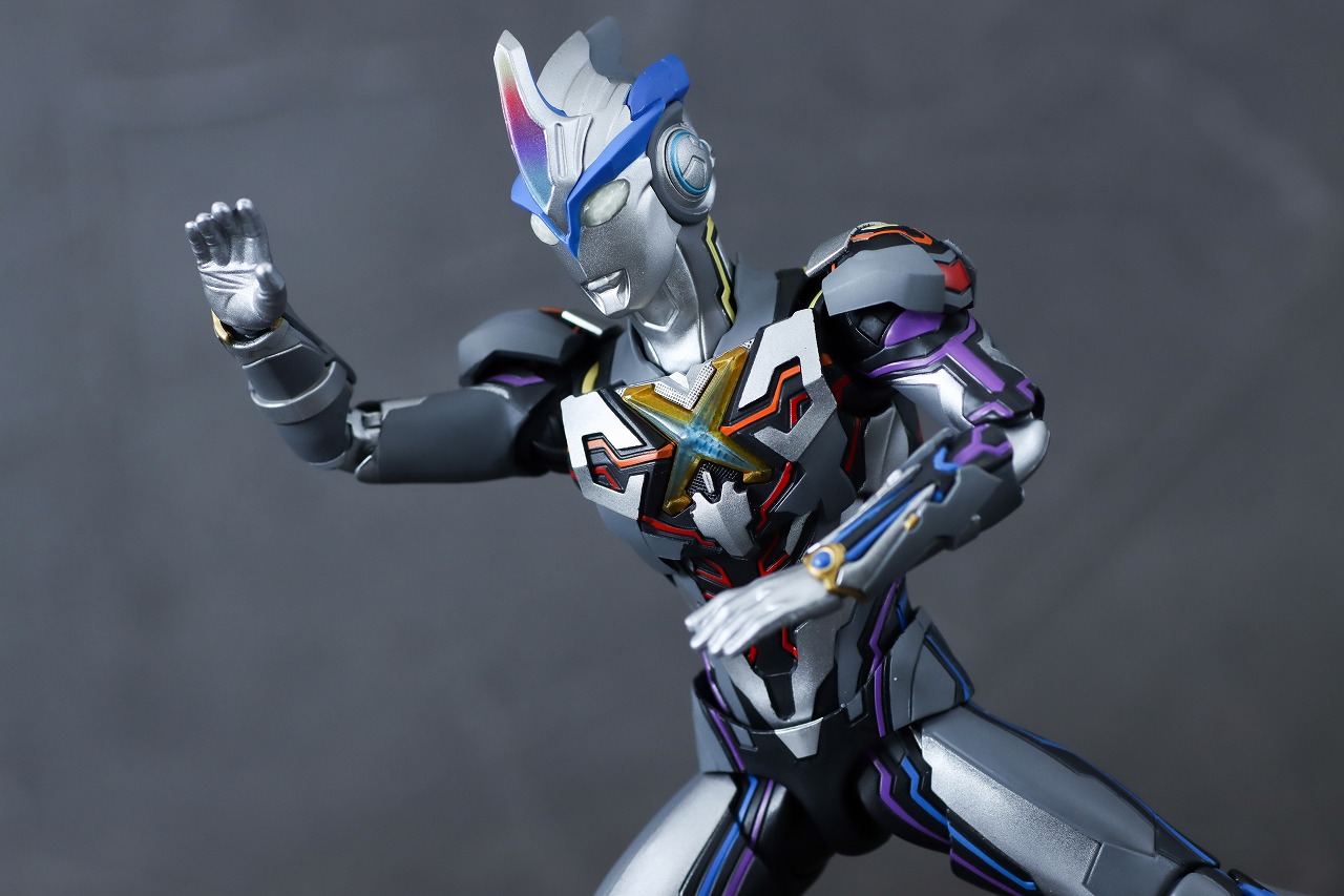 S.H.フィギュアーツ　ウルトラマンエクシードX　レビュー　アクション