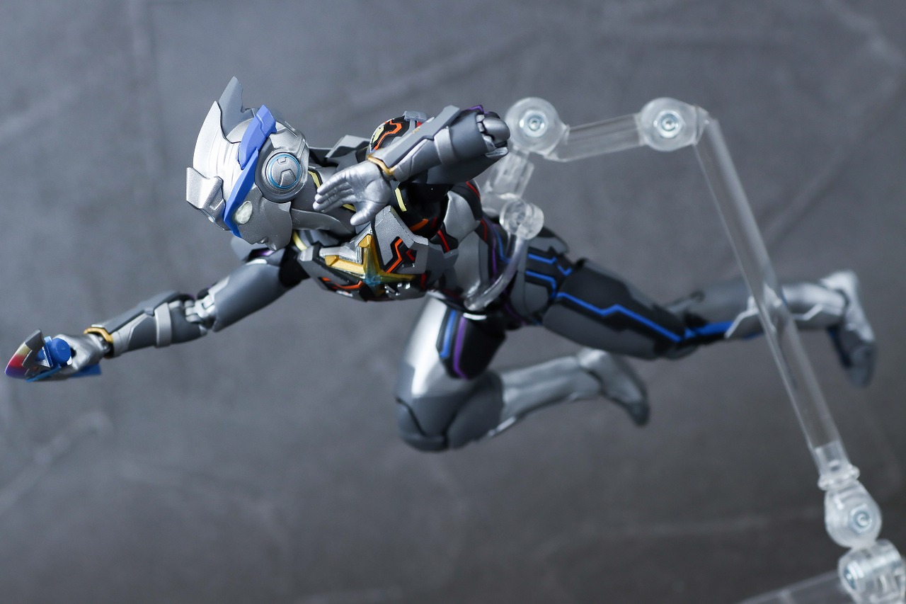 S.H.フィギュアーツ　ウルトラマンエクシードX　レビュー　アクション