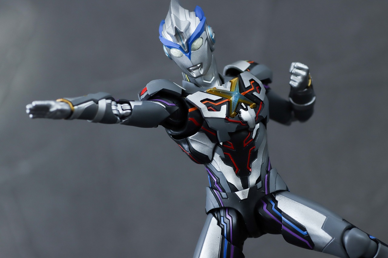 S.H.フィギュアーツ　ウルトラマンエクシードX　レビュー　アクション