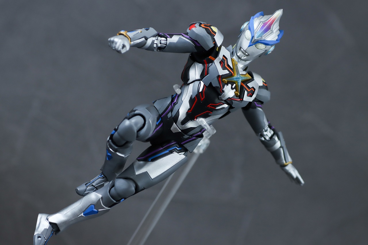 S.H.フィギュアーツ　ウルトラマンエクシードX　レビュー　アクション