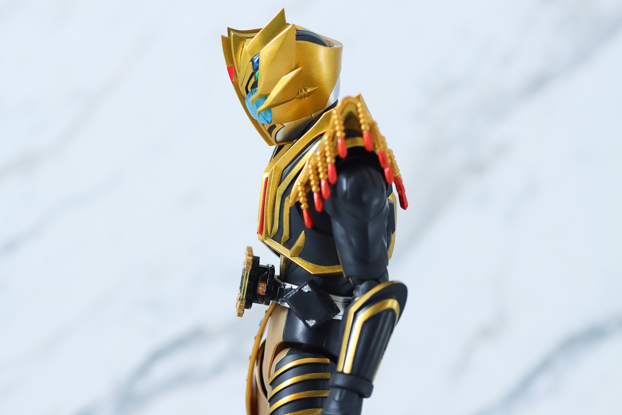 S.H.フィギュアーツ　仮面ライダーレジェンド　レビュー　可動範囲