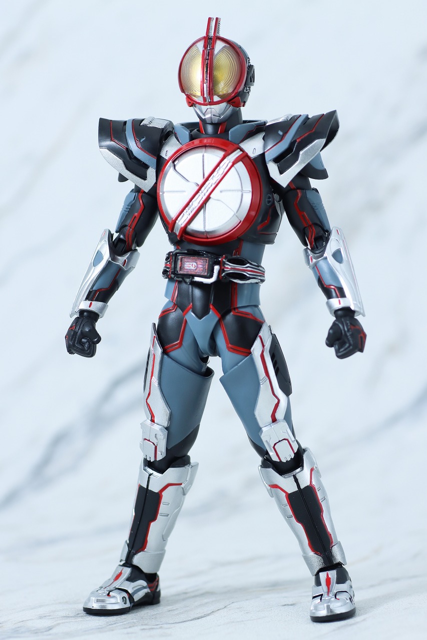 S.H.フィギュアーツ　仮面ライダーネクストファイズ　真骨彫製法　レビュー　本体