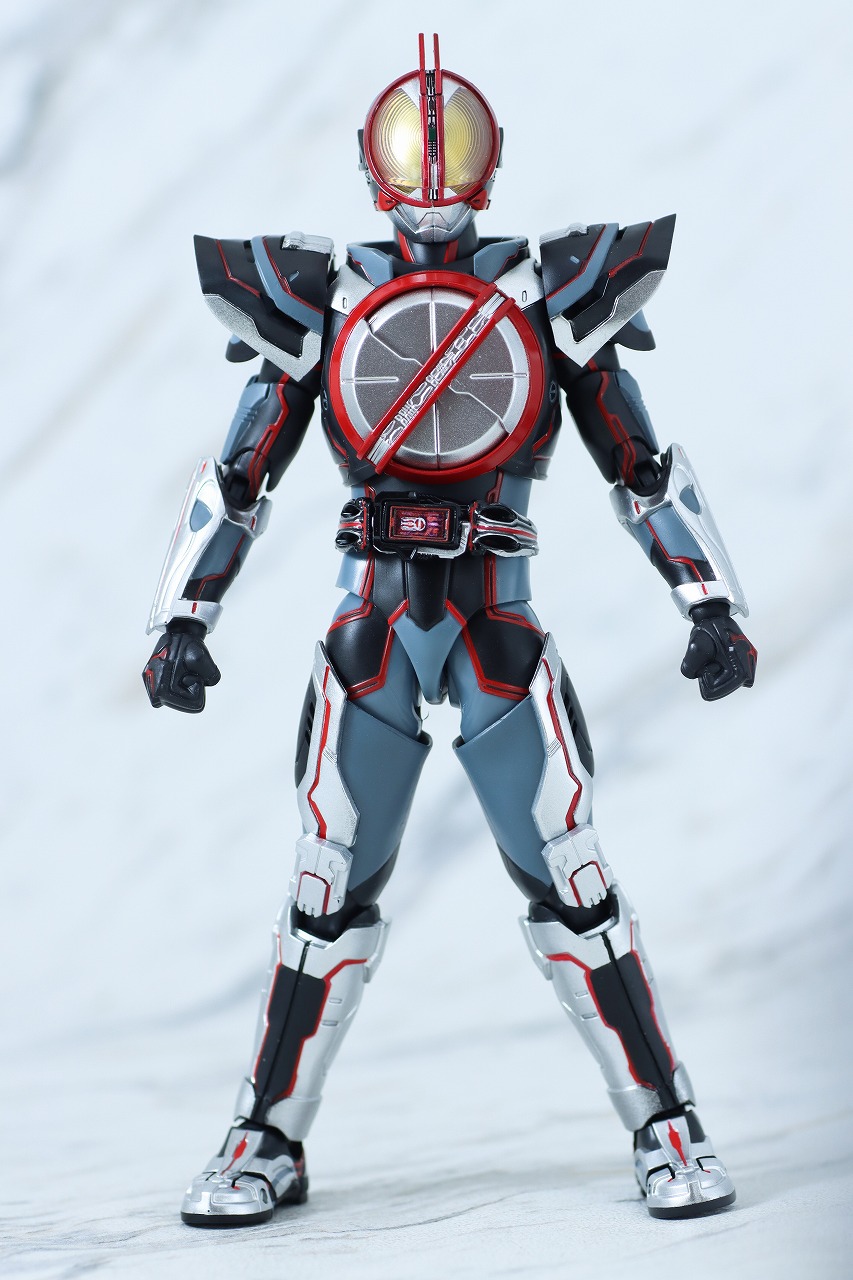 S.H.フィギュアーツ　仮面ライダーネクストファイズ　真骨彫製法　レビュー　本体