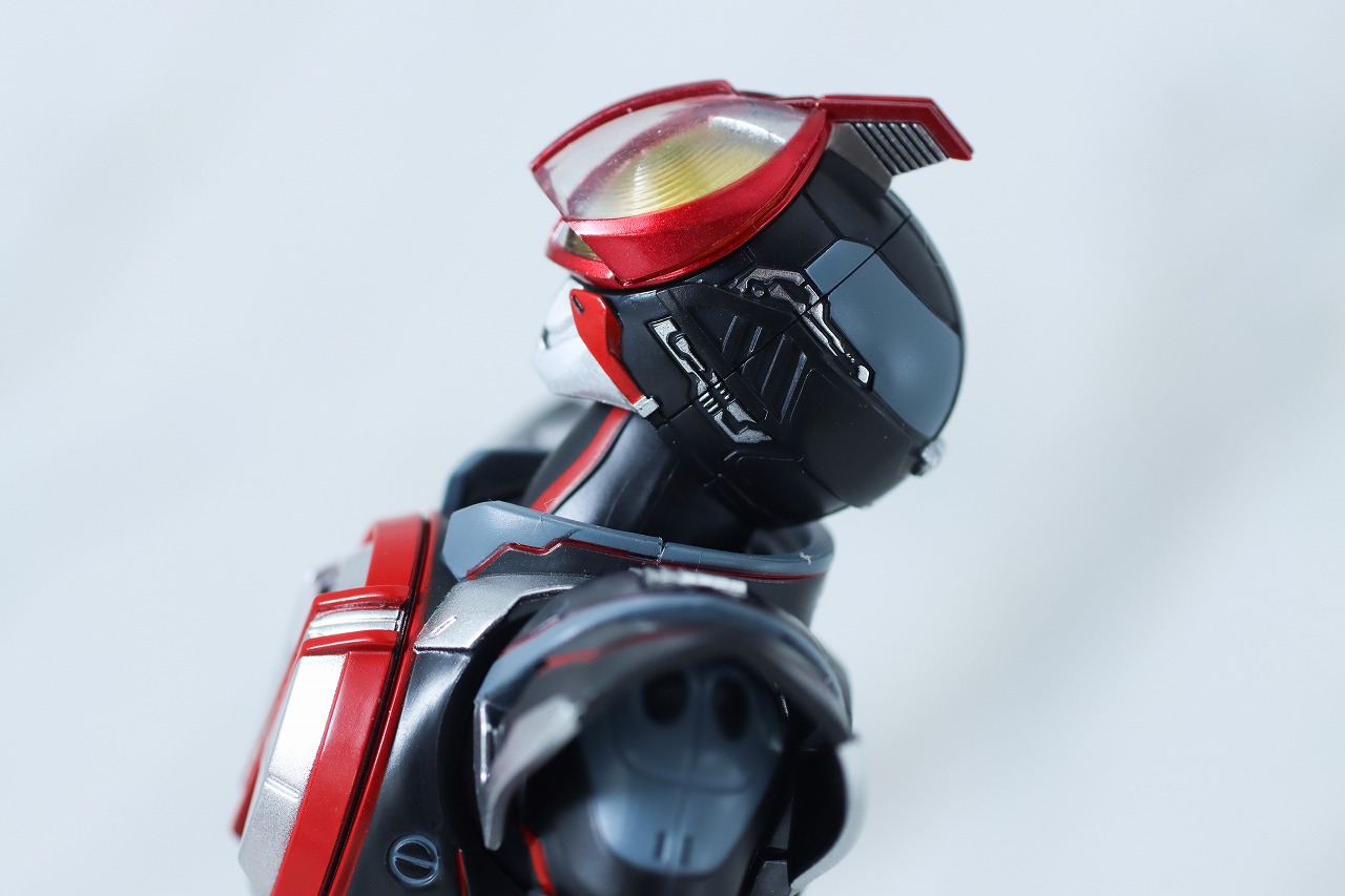 S.H.フィギュアーツ　仮面ライダーネクストファイズ　真骨彫製法　レビュー　可動範囲