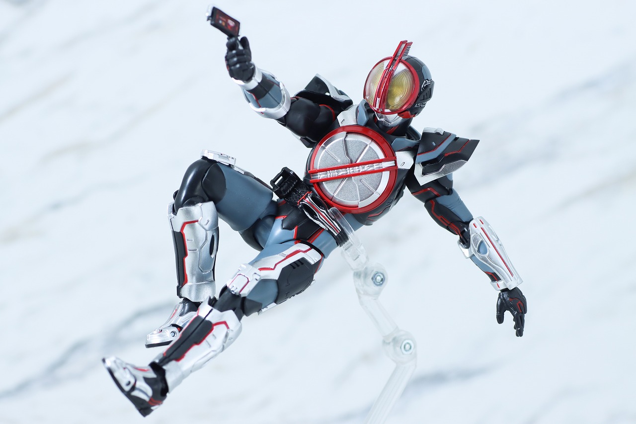 S.H.フィギュアーツ　仮面ライダーネクストファイズ　真骨彫製法　レビュー　アクション