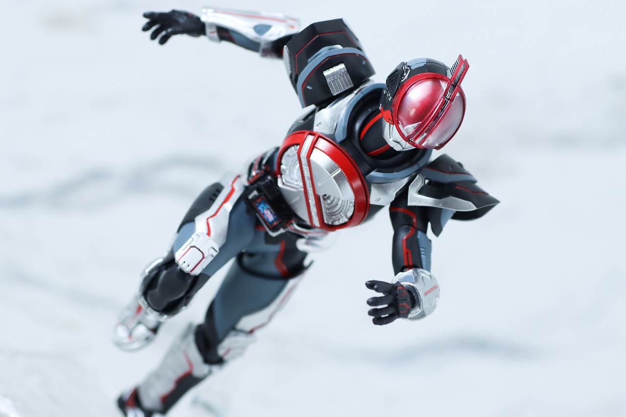 S.H.フィギュアーツ　仮面ライダーネクストファイズ　真骨彫製法　レビュー　アクション