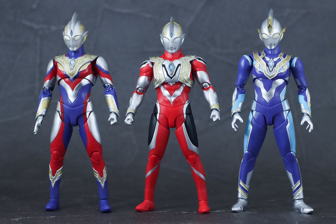 S.H.フィギュアーツ　ウルトラマントリガー　パワータイプ　レビュー　本体　スカイタイプ　マルチタイプ　比較