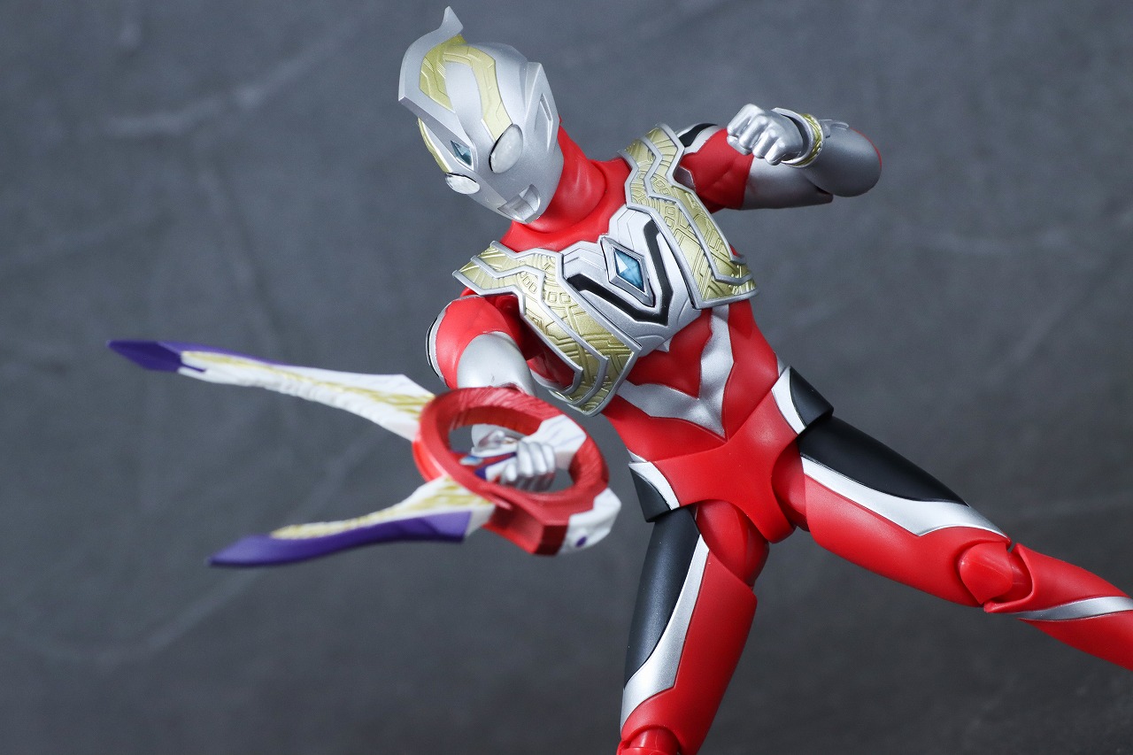 S.H.フィギュアーツ　ウルトラマントリガー　パワータイプ　レビュー　アクション