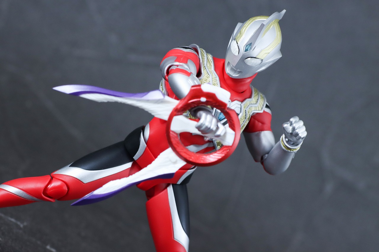 S.H.フィギュアーツ　ウルトラマントリガー　パワータイプ　レビュー　アクション