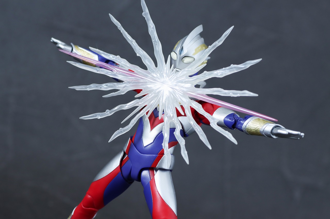 S.H.フィギュアーツ　ウルトラマントリガー　パワータイプ　レビュー　アクション