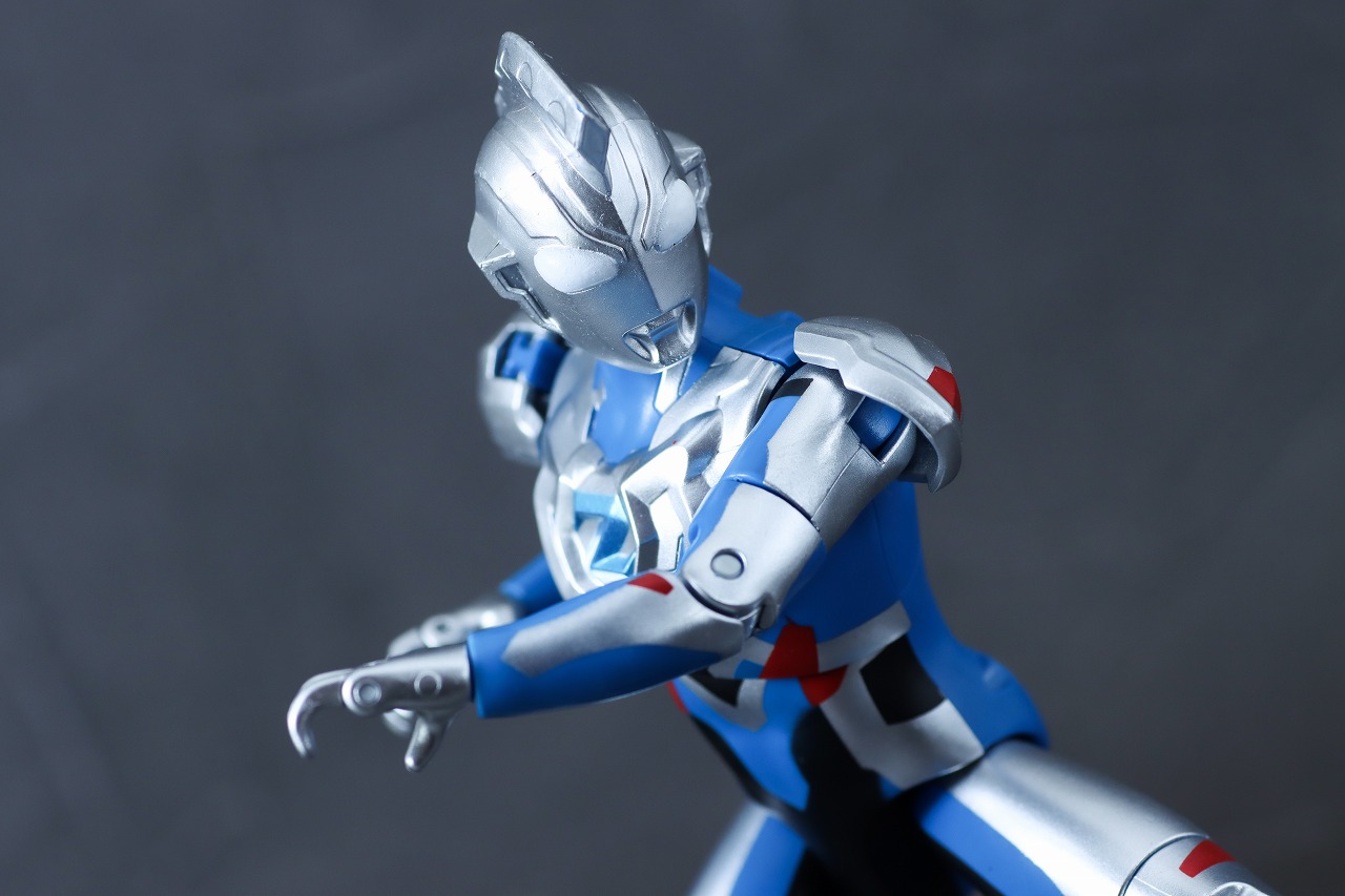 サウンド×アクション　叫ぶ！ウルトラマンゼット　レビュー　アクション