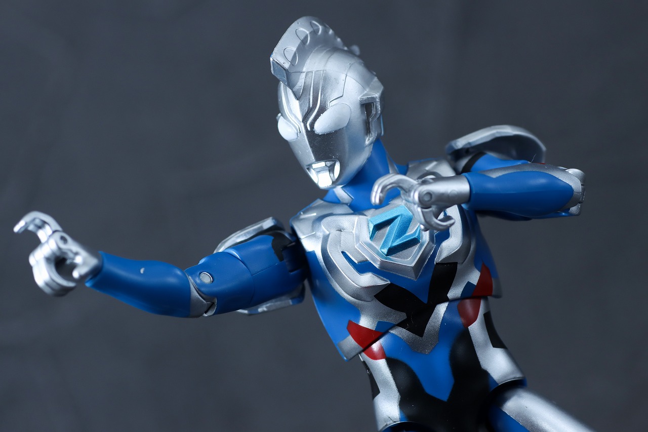 サウンド×アクション　叫ぶ！ウルトラマンゼット　レビュー　アクション