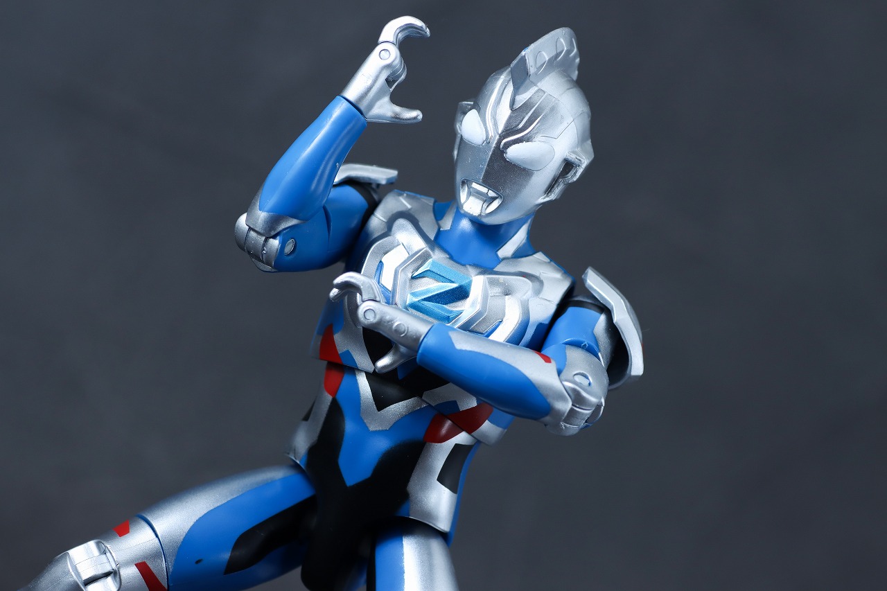 サウンド×アクション　叫ぶ！ウルトラマンゼット　レビュー　アクション