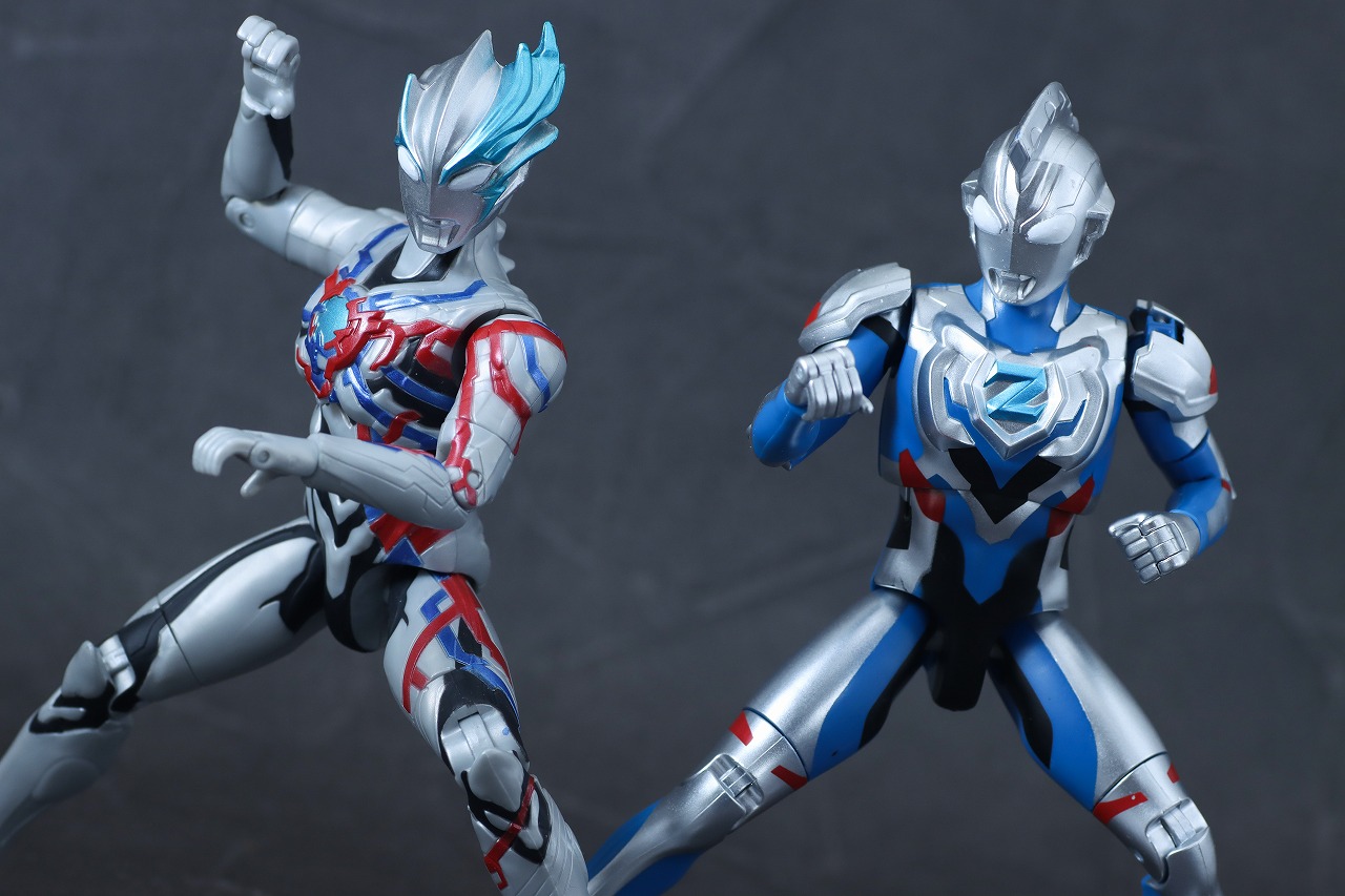 サウンド×アクション　叫ぶ！ウルトラマンゼット　レビュー　アクション　ウルトラマンブレーザー