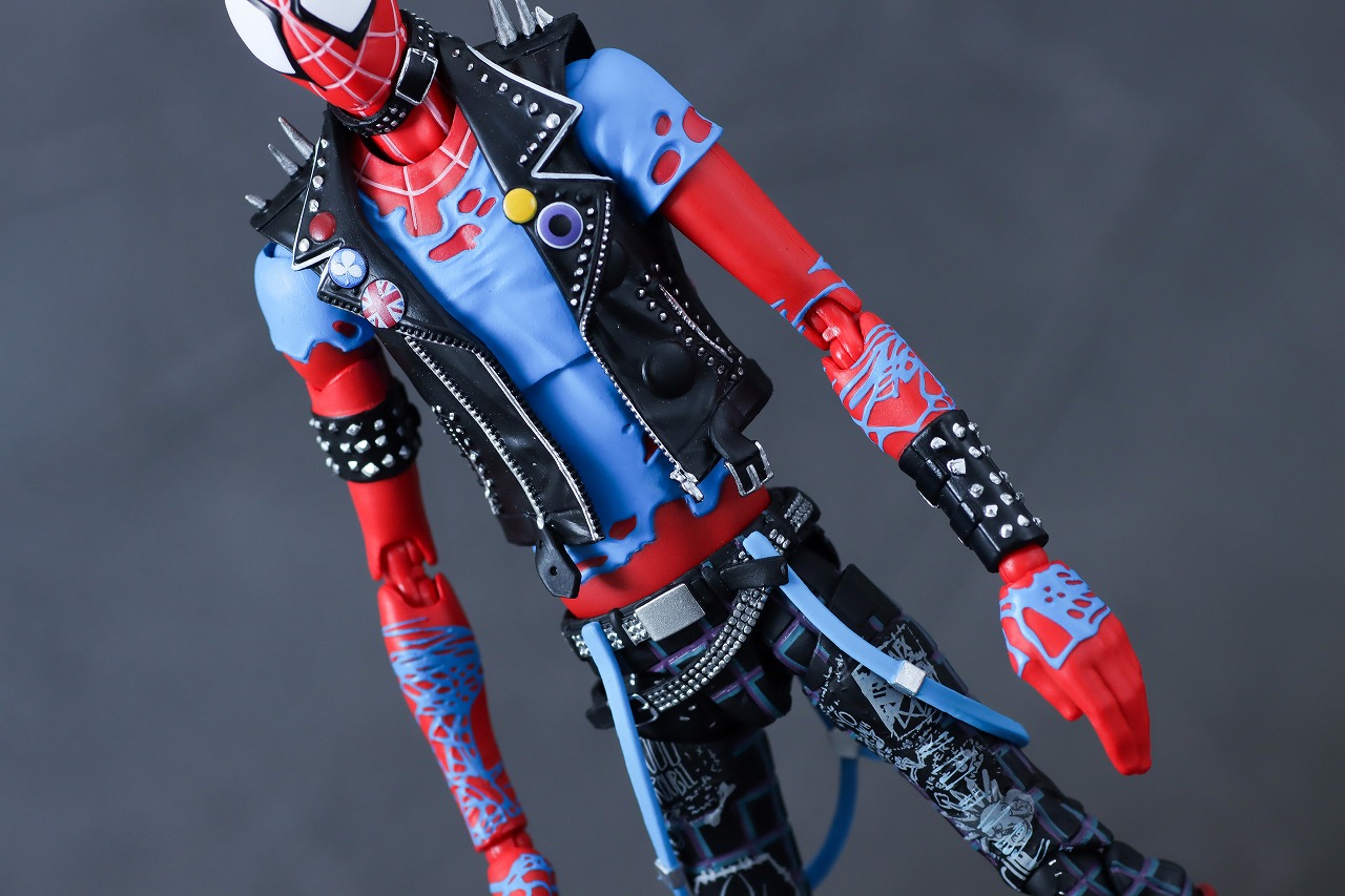 S.H.フィギュアーツ　スパイダー・パンク（『スパイダーマン：アクロス・ザ・スパイダーバース』） 　レビュー　本体