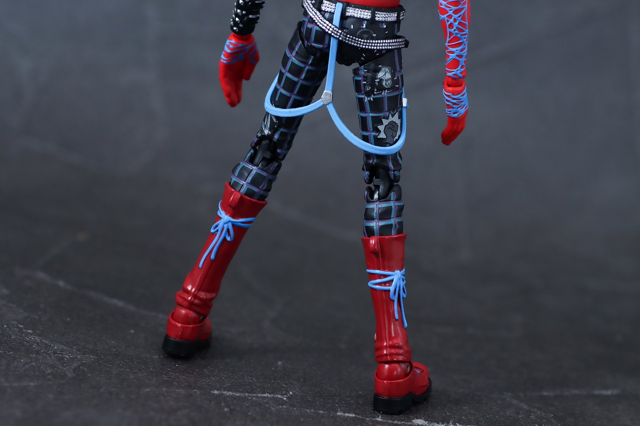 S.H.フィギュアーツ　スパイダー・パンク（『スパイダーマン：アクロス・ザ・スパイダーバース』） 　レビュー　本体