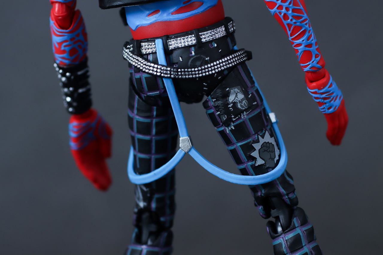 S.H.フィギュアーツ　スパイダー・パンク（『スパイダーマン：アクロス・ザ・スパイダーバース』） 　レビュー　本体