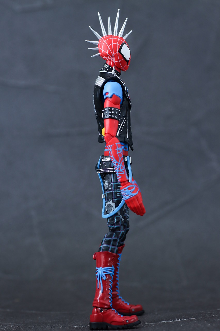 S.H.フィギュアーツ　スパイダー・パンク（『スパイダーマン：アクロス・ザ・スパイダーバース』） 　レビュー　本体