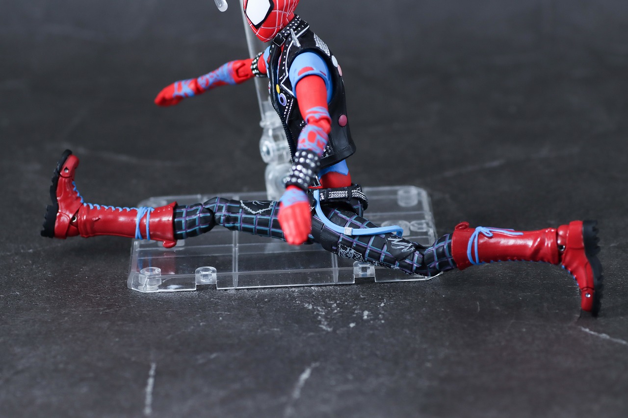 S.H.フィギュアーツ　スパイダー・パンク（『スパイダーマン：アクロス・ザ・スパイダーバース』） 　レビュー　可動範囲