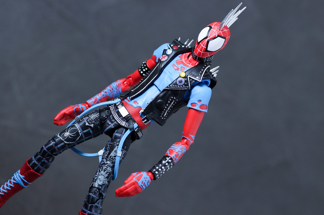 S.H.フィギュアーツ　スパイダー・パンク（『スパイダーマン：アクロス・ザ・スパイダーバース』） 　レビュー　アクション