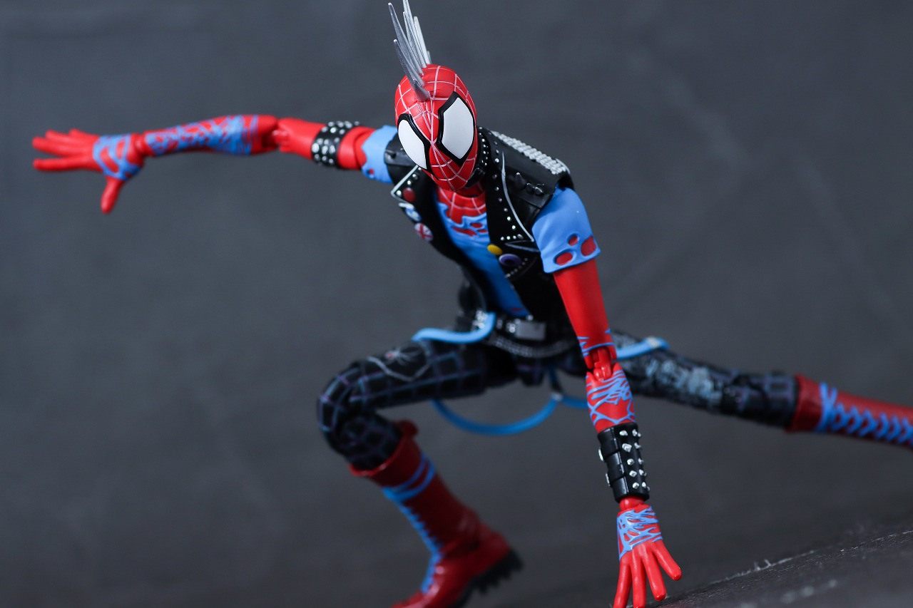 S.H.フィギュアーツ　スパイダー・パンク（『スパイダーマン：アクロス・ザ・スパイダーバース』） 　レビュー　アクション