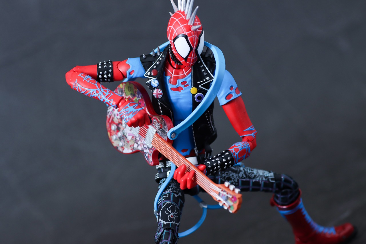 S.H.フィギュアーツ　スパイダー・パンク（『スパイダーマン：アクロス・ザ・スパイダーバース』） 　レビュー　アクション