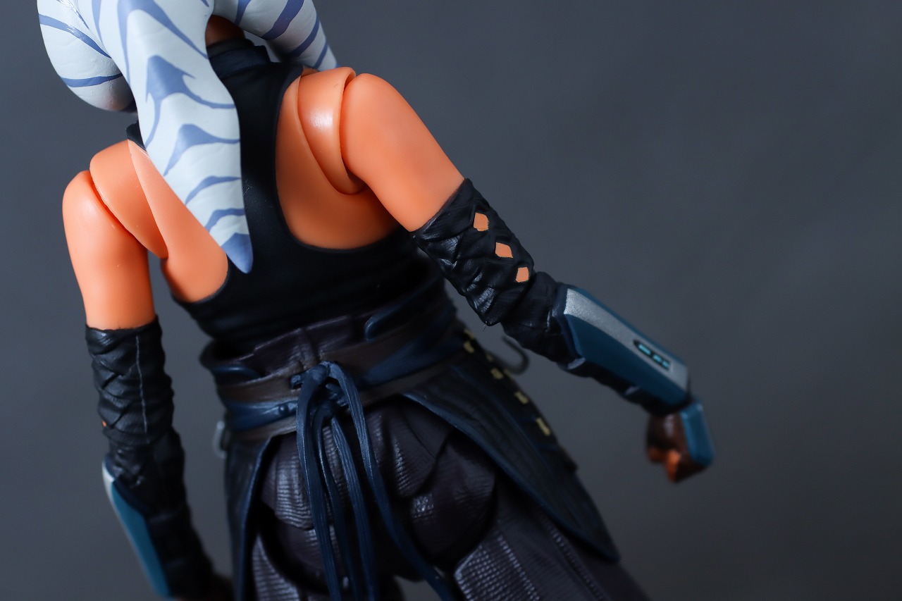 S.H.フィギュアーツ　アソーカ（『STAR WARS：Ahsoka』）　レビュー　本体