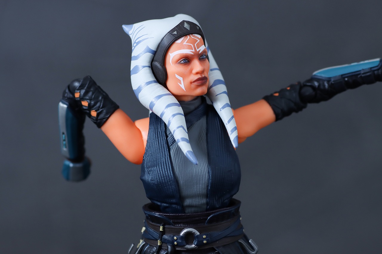 S.H.フィギュアーツ　アソーカ（『STAR WARS：Ahsoka』）　レビュー　可動範囲