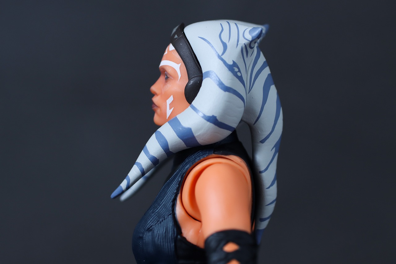 S.H.フィギュアーツ　アソーカ（『STAR WARS：Ahsoka』）　レビュー　可動範囲