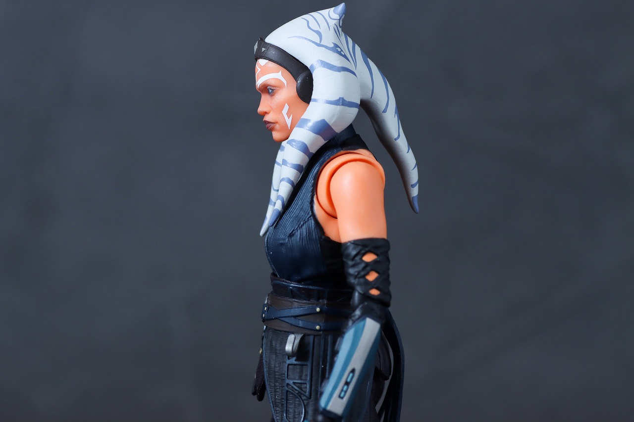 S.H.フィギュアーツ　アソーカ（『STAR WARS：Ahsoka』）　レビュー　可動範囲