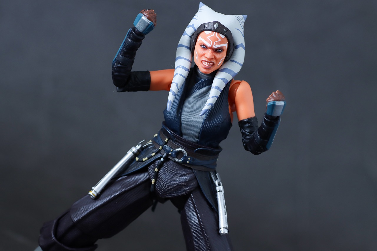 S.H.フィギュアーツ　アソーカ（『STAR WARS：Ahsoka』）　レビュー　アクション