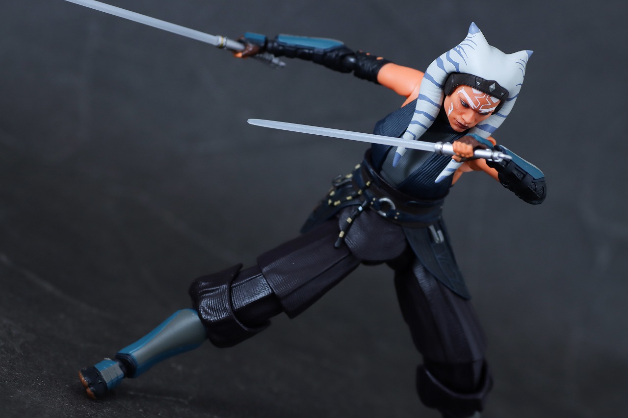 S.H.フィギュアーツ　アソーカ（『STAR WARS：Ahsoka』）　レビュー　アクション