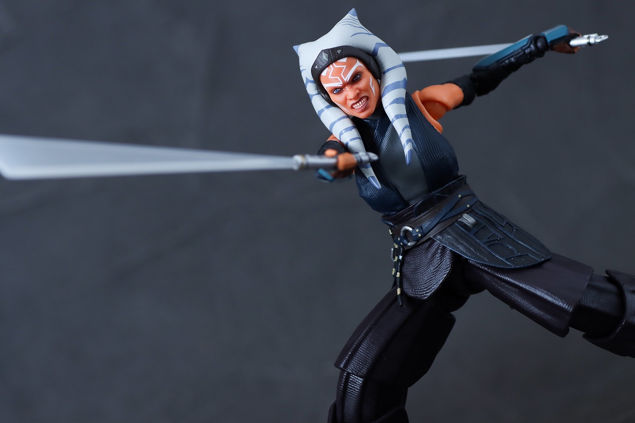 S.H.フィギュアーツ　アソーカ（『STAR WARS：Ahsoka』）　レビュー　アクション