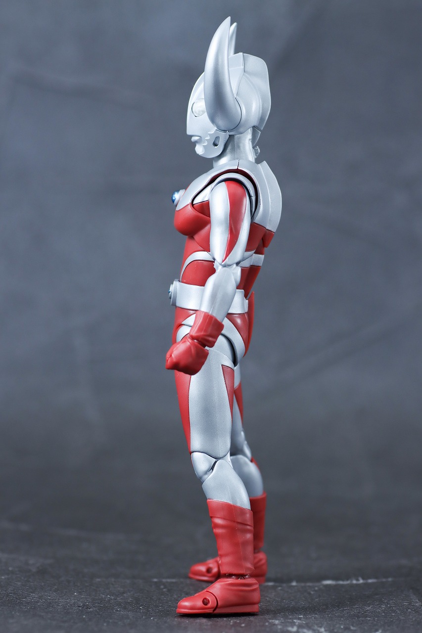 S.H.フィギュアーツ　ウルトラの父　レビュー　本体