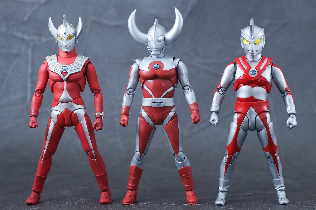 S.H.フィギュアーツ　ウルトラの父　レビュー　本体 ウルトラマンエース　ウルトラマンタロウ　比較