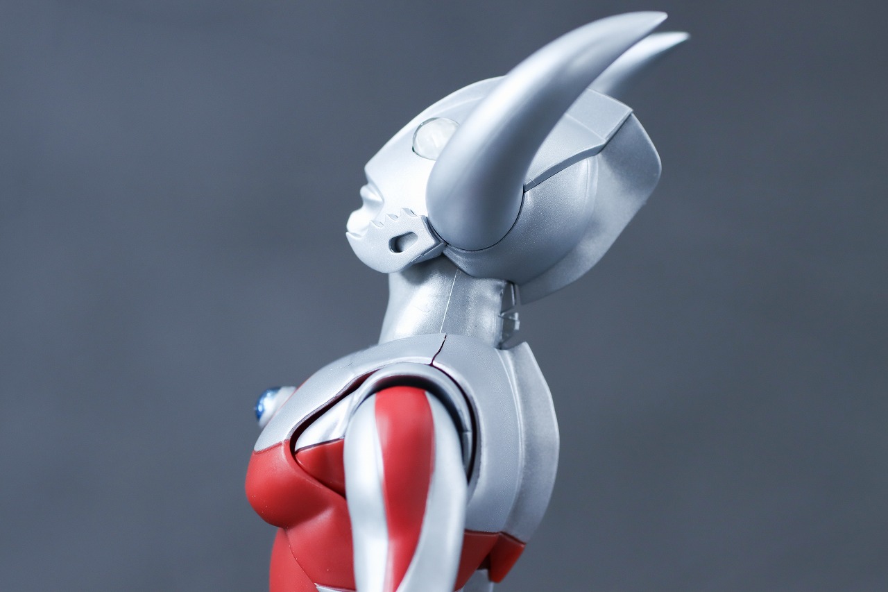 S.H.フィギュアーツ　ウルトラの父　レビュー　可動範囲