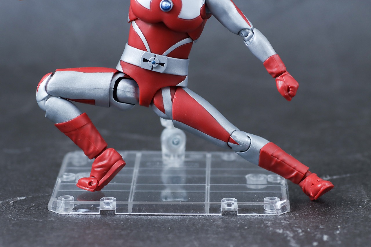 S.H.フィギュアーツ　ウルトラの父　レビュー　可動範囲