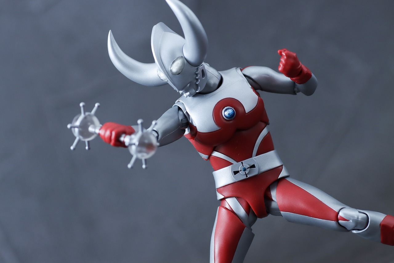 S.H.フィギュアーツ　ウルトラの父　レビュー　アクション