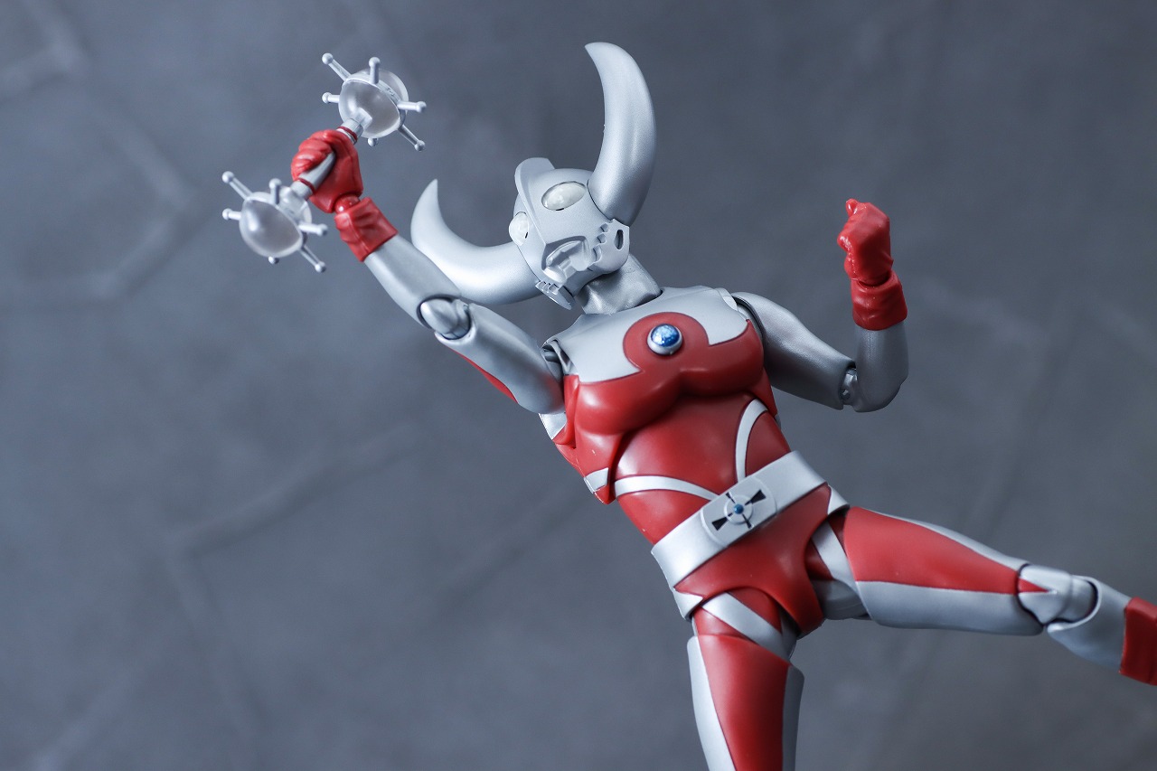 S.H.フィギュアーツ　ウルトラの父　レビュー　アクション